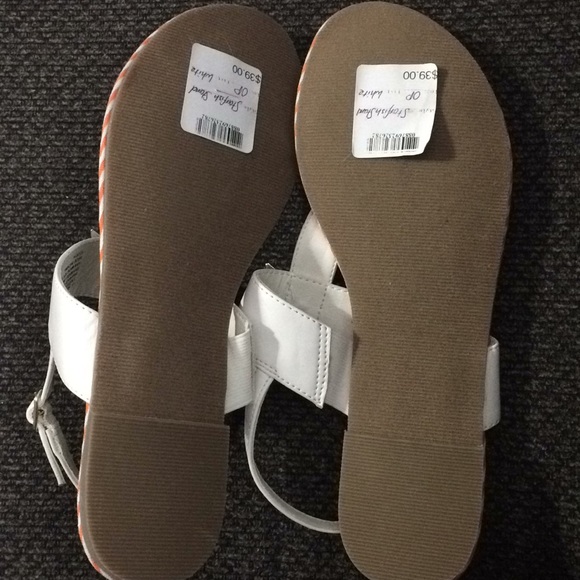 Brand new designer style starfish sandals - Picture 5 of 6